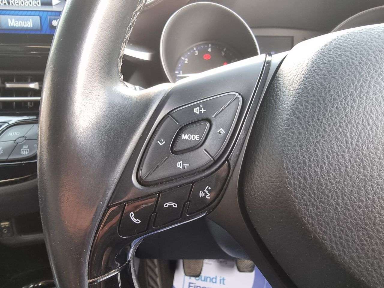 2019 TOYOTA C-HR 2019 TOYOTA C-HR