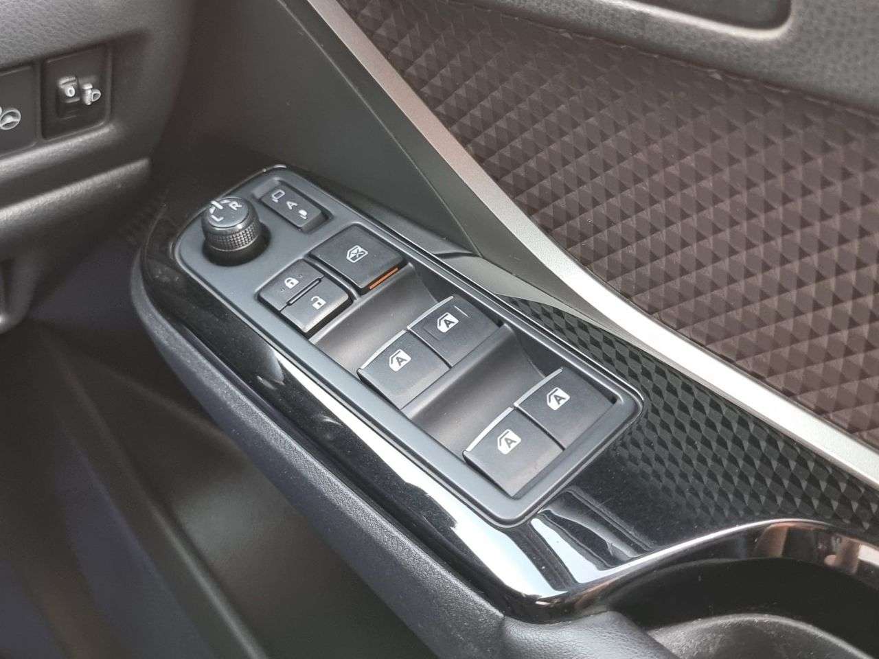 2019 TOYOTA C-HR 2019 TOYOTA C-HR