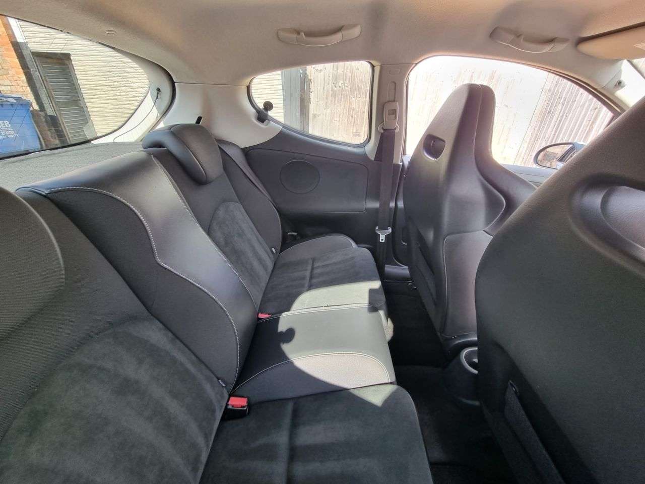 2008 PEUGEOT 207 2008 PEUGEOT 207
