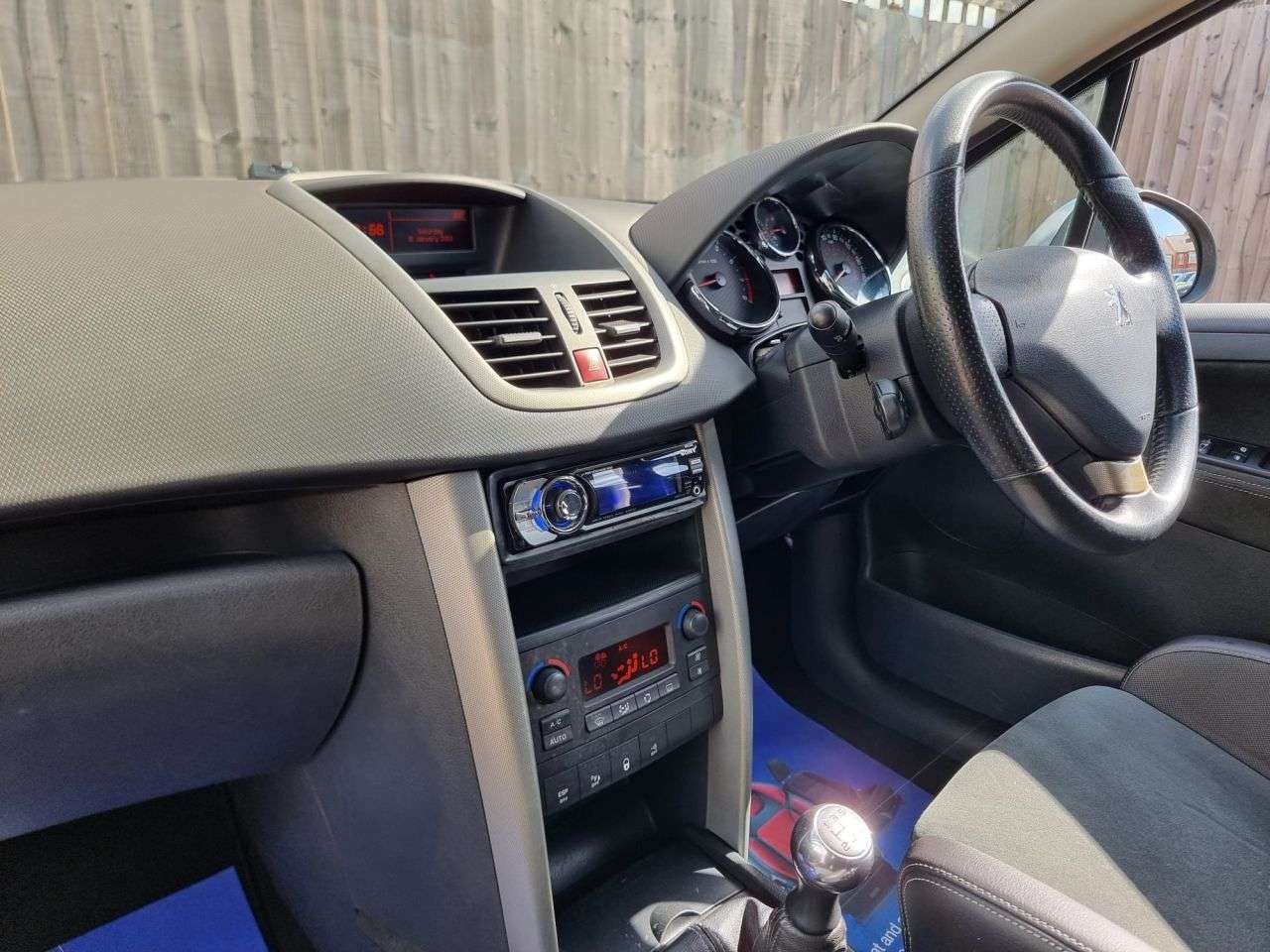 2008 PEUGEOT 207 2008 PEUGEOT 207