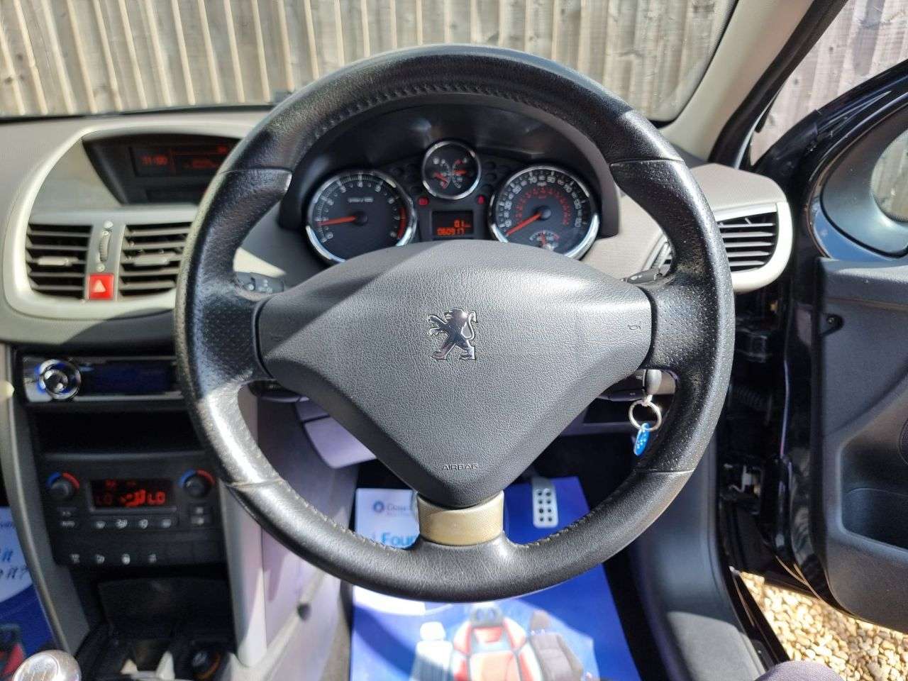 2008 PEUGEOT 207 2008 PEUGEOT 207