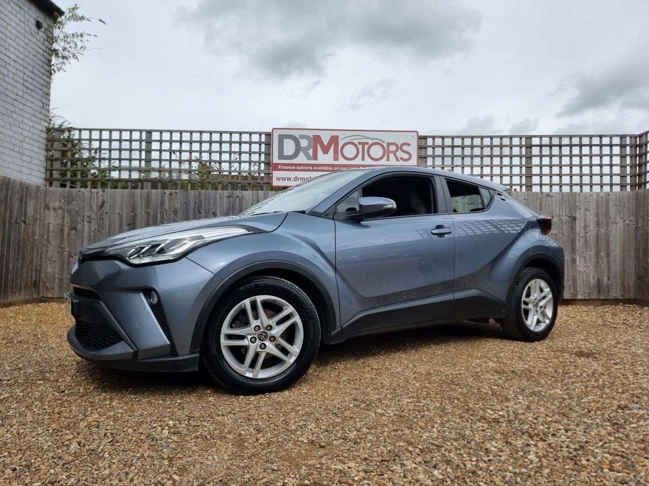 A 2023 TOYOTA C-HR 1.8 VVT-h GPF Icon SUV 5dr Petrol Hybrid CVT Euro 6 (s/s) (122 ps) APPLE CA A 2023 TOYOTA C-HR 1.8 VVT-h GPF Icon SUV 5dr Petrol Hybrid CVT Euro 6 (s/s) (122 ps) APPLE CA