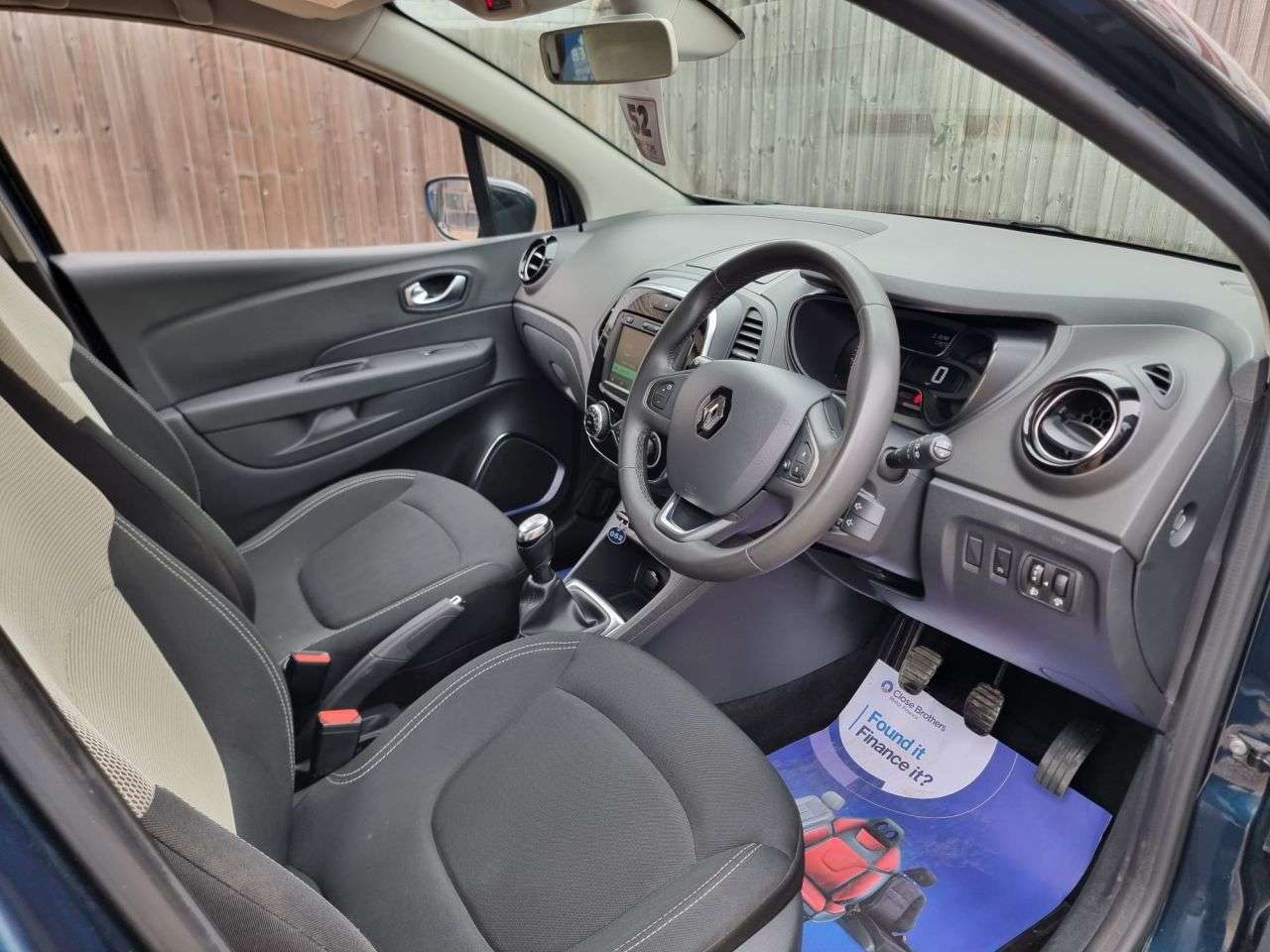 2019 RENAULT CAPTUR 2019 RENAULT CAPTUR