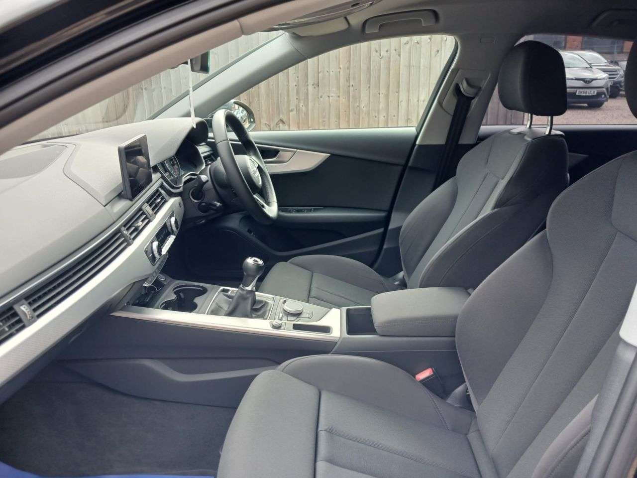 2016 AUDI A4 2016 AUDI A4