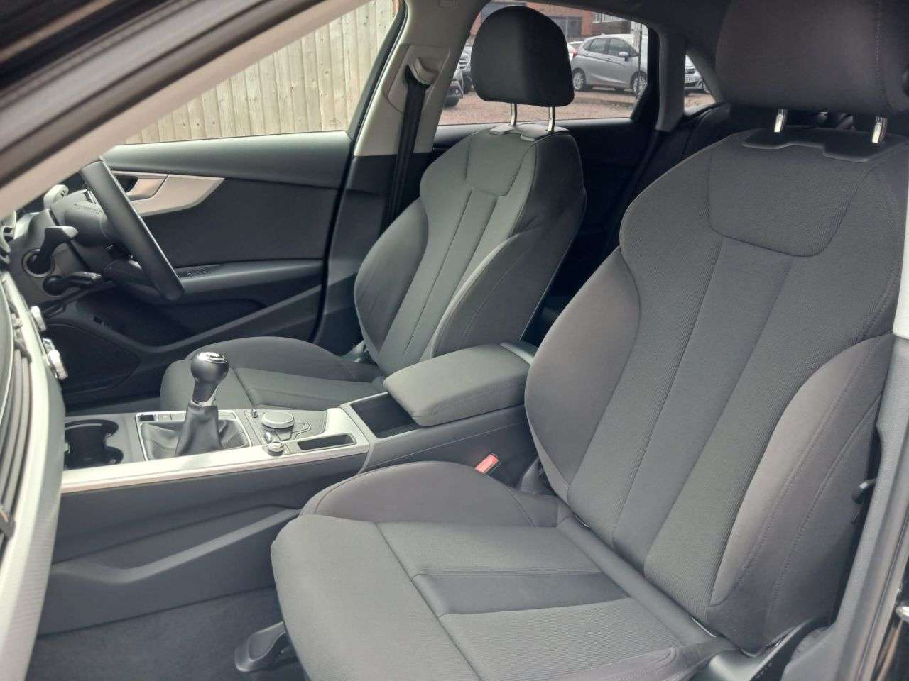 2016 AUDI A4 2016 AUDI A4