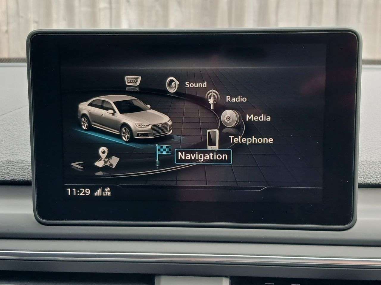 2016 AUDI A4 2016 AUDI A4
