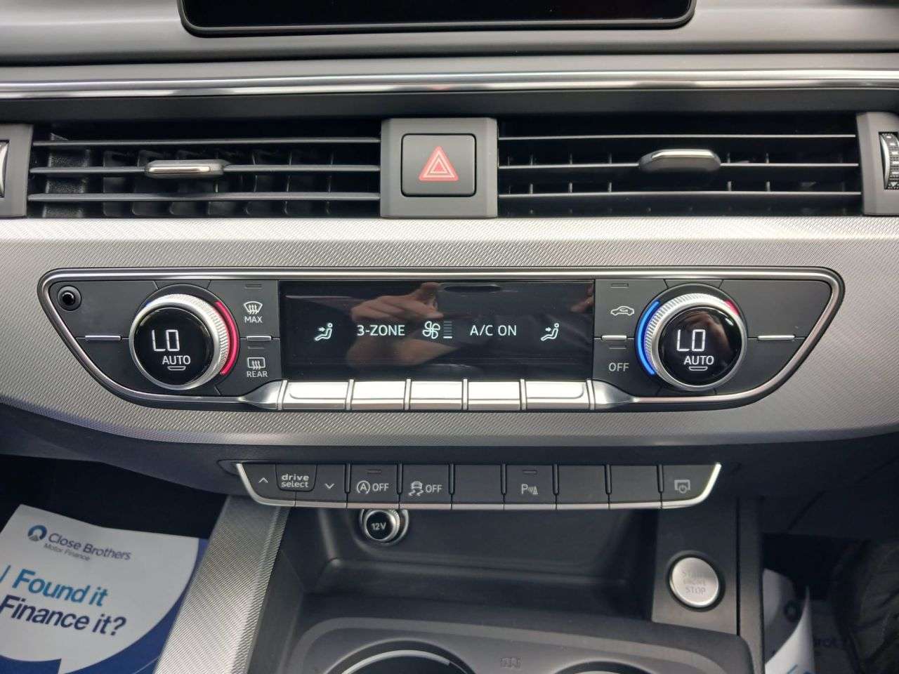 2016 AUDI A4 2016 AUDI A4