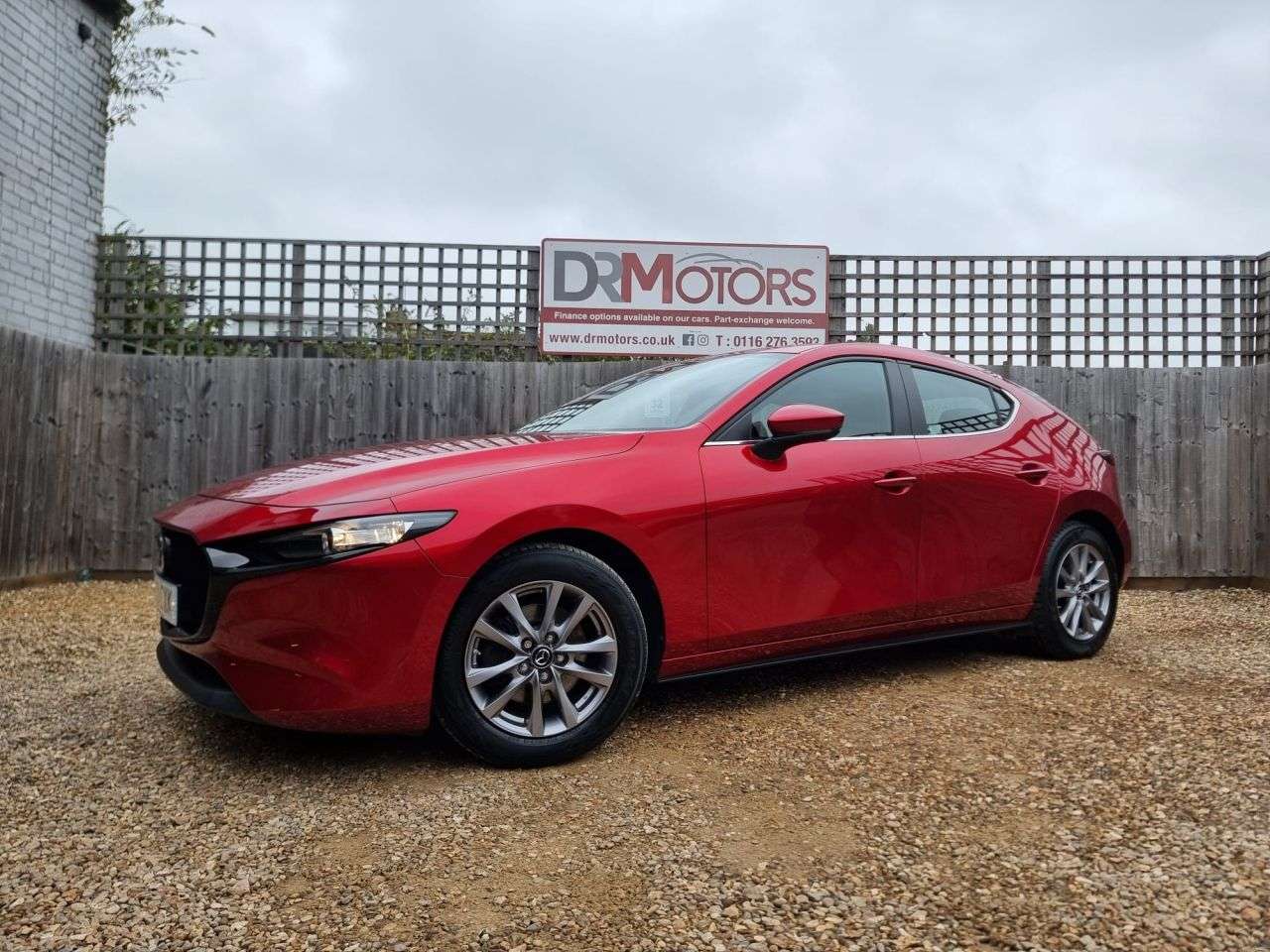 A 2021 MAZDA MAZDA3 2.0 e-SKYACTIV-G MHEV SE-L Hatchback 5dr Petrol Manual Euro 6 (s/s) (122 ps A 2021 MAZDA MAZDA3 2.0 e-SKYACTIV-G MHEV SE-L Hatchback 5dr Petrol Manual Euro 6 (s/s) (122 ps
