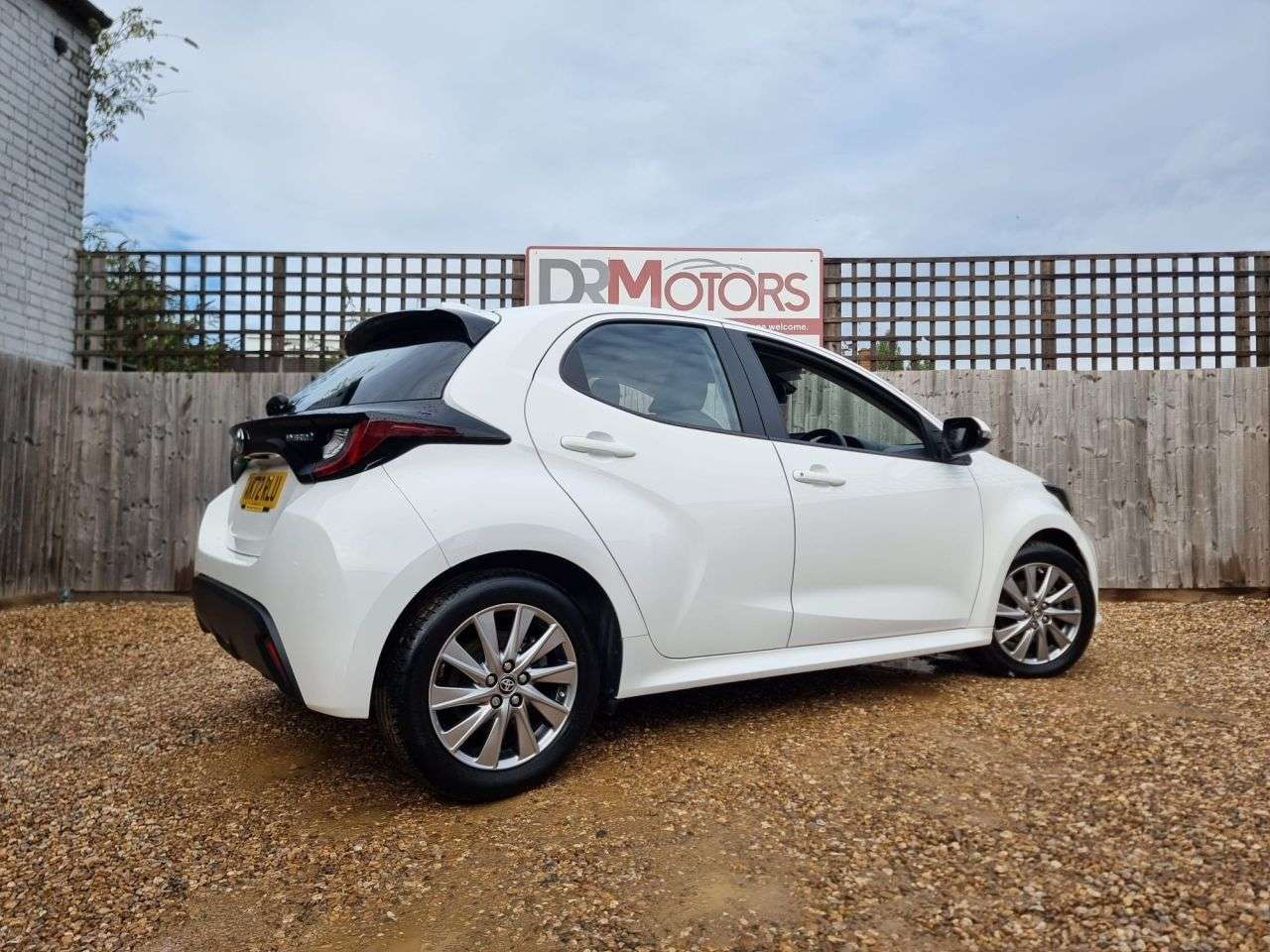 2022 TOYOTA YARIS 2022 TOYOTA YARIS