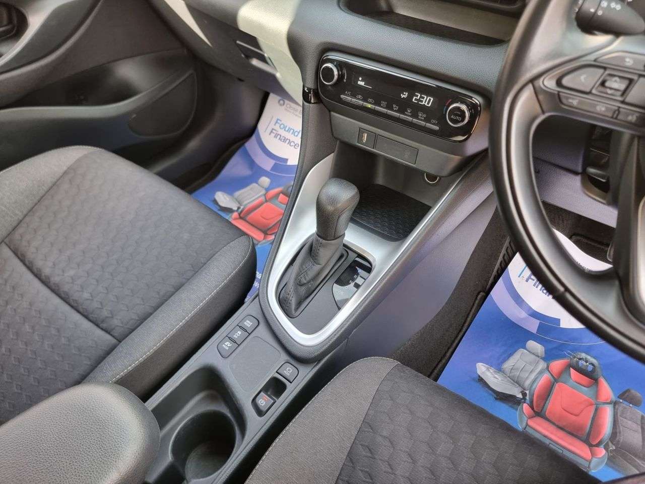2022 TOYOTA YARIS 2022 TOYOTA YARIS