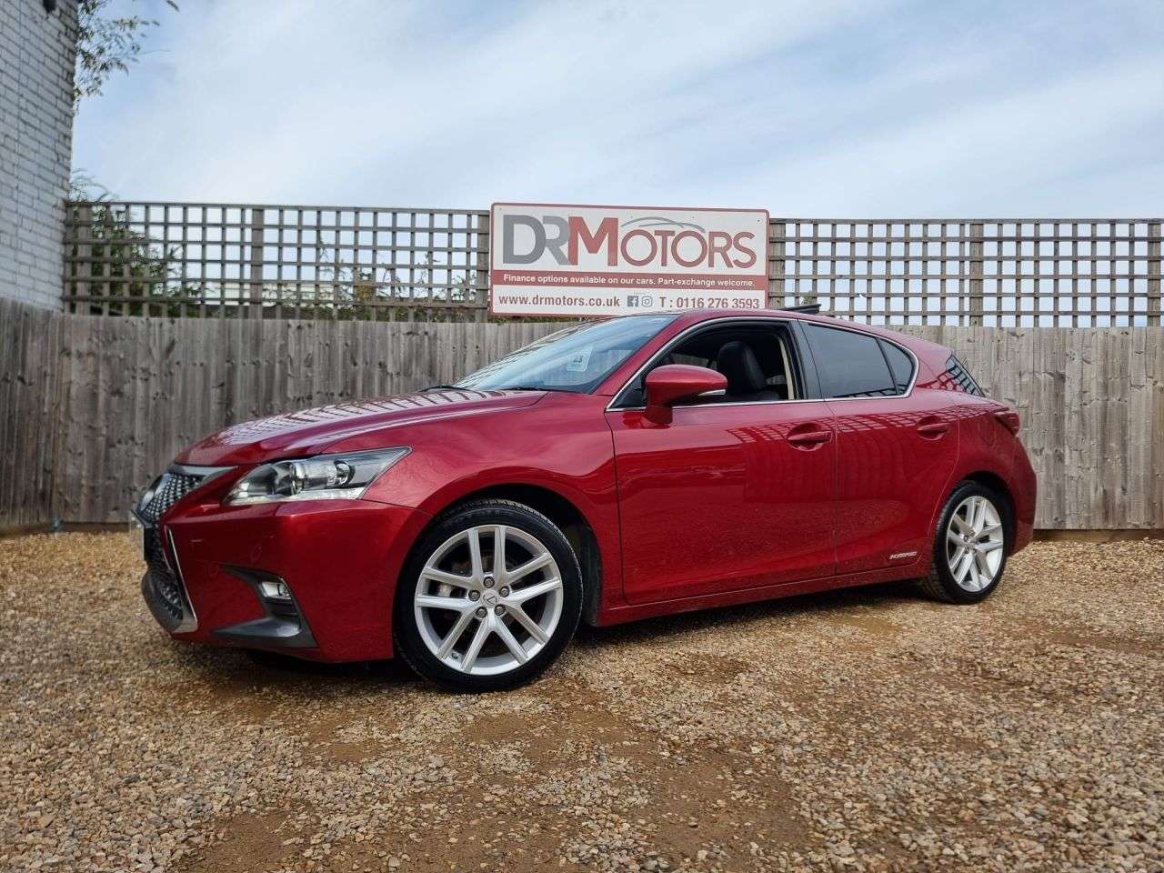 A 2018 LEXUS CT 1.8 200h Luxury Hatchback 5dr Petrol Hybrid CVT Euro 6 (s/s) (136 ps) SAT N A 2018 LEXUS CT 1.8 200h Luxury Hatchback 5dr Petrol Hybrid CVT Euro 6 (s/s) (136 ps) SAT N