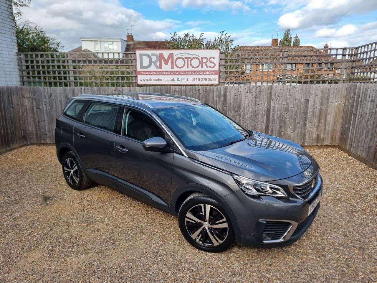 2019 PEUGEOT 5008 2019 PEUGEOT 5008