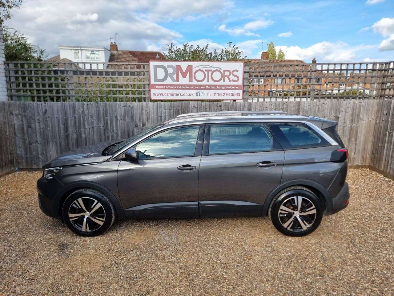 2019 PEUGEOT 5008 2019 PEUGEOT 5008