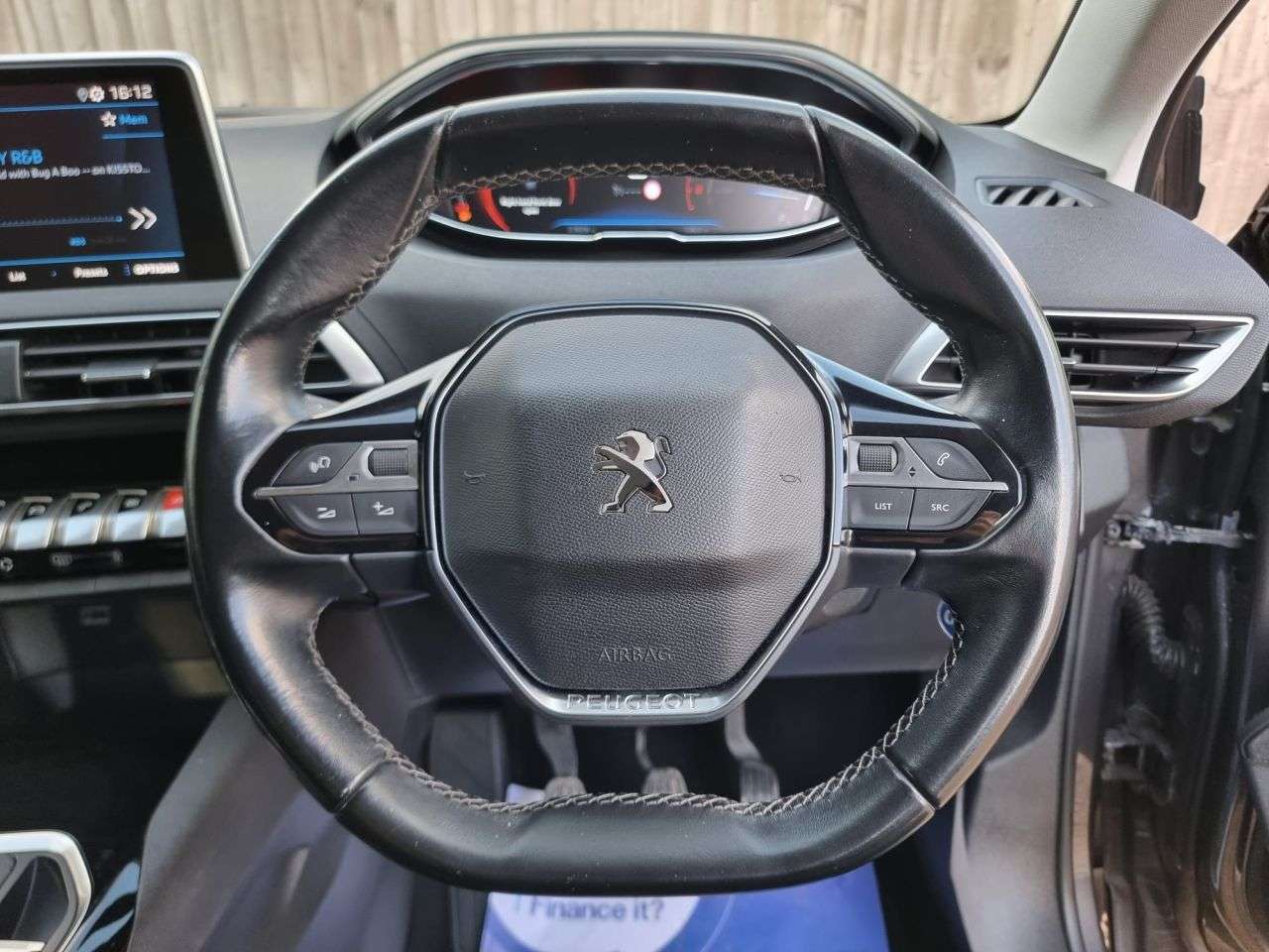 2019 PEUGEOT 5008 2019 PEUGEOT 5008