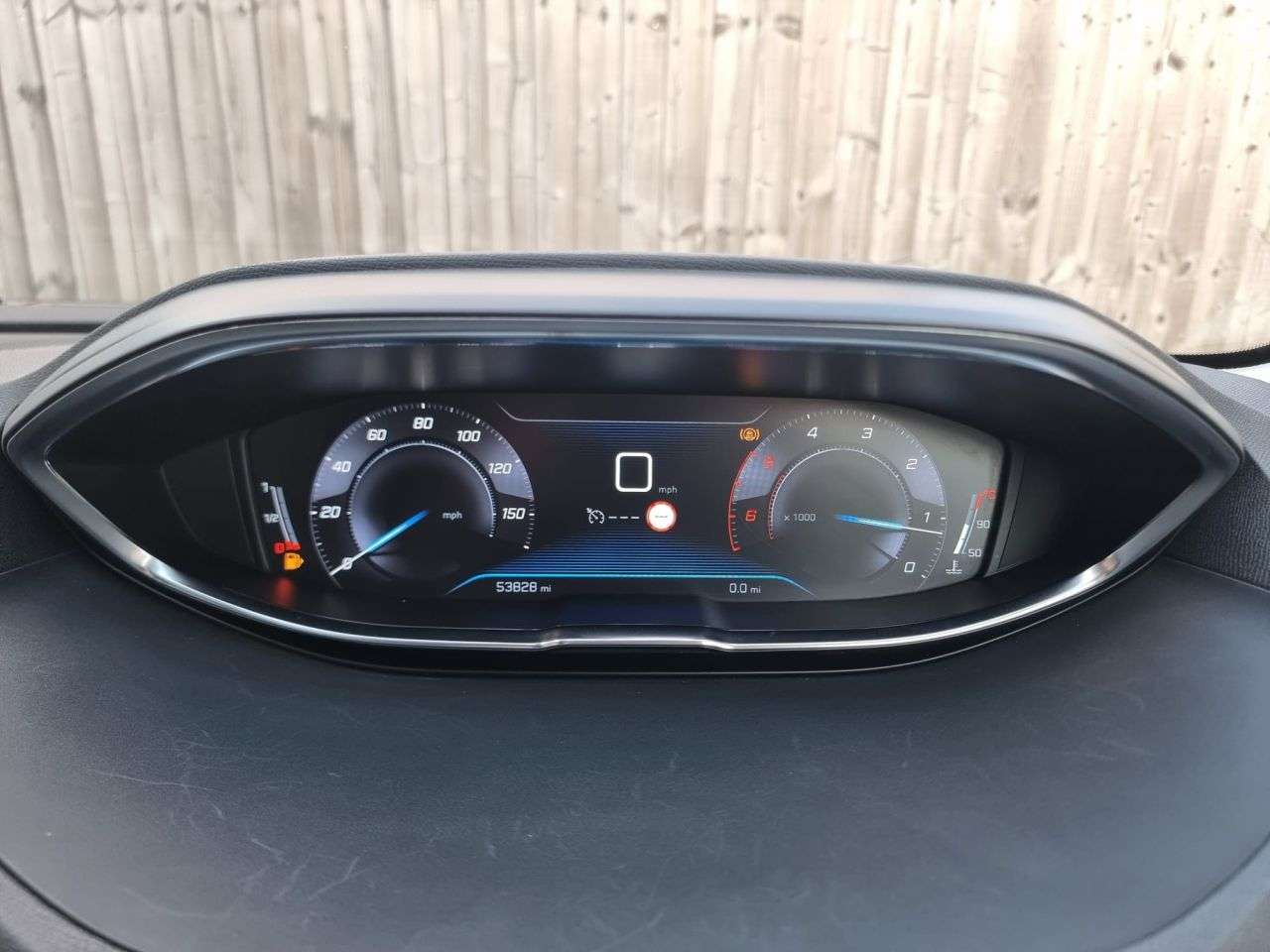 2019 PEUGEOT 5008 2019 PEUGEOT 5008