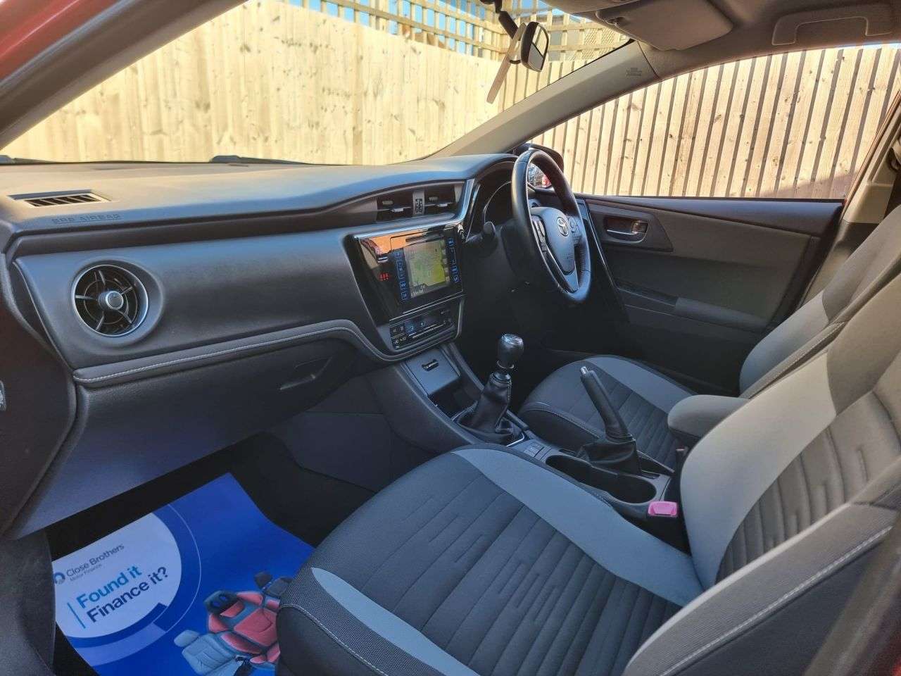 2016 TOYOTA AURIS 2016 TOYOTA AURIS