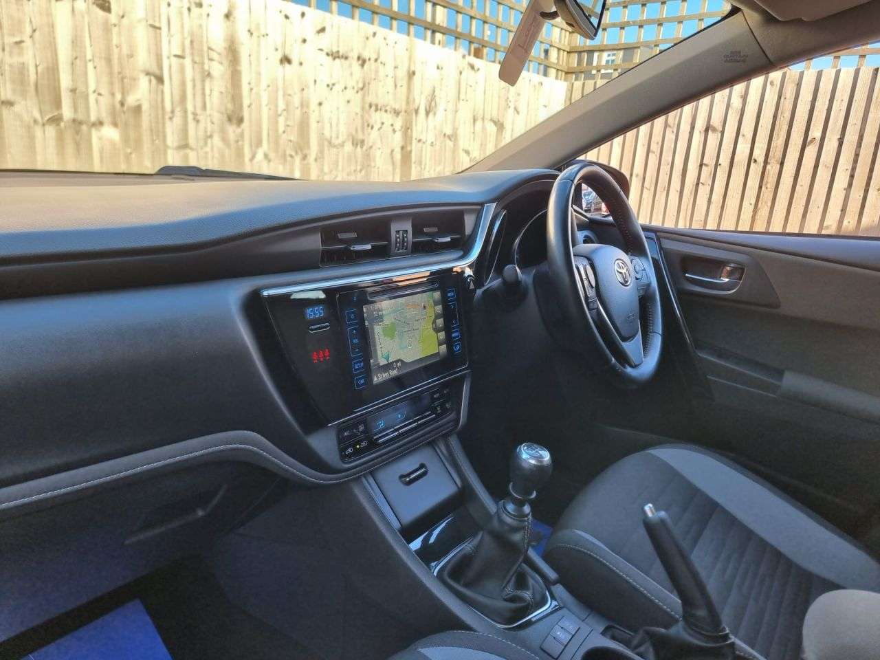 2016 TOYOTA AURIS 2016 TOYOTA AURIS