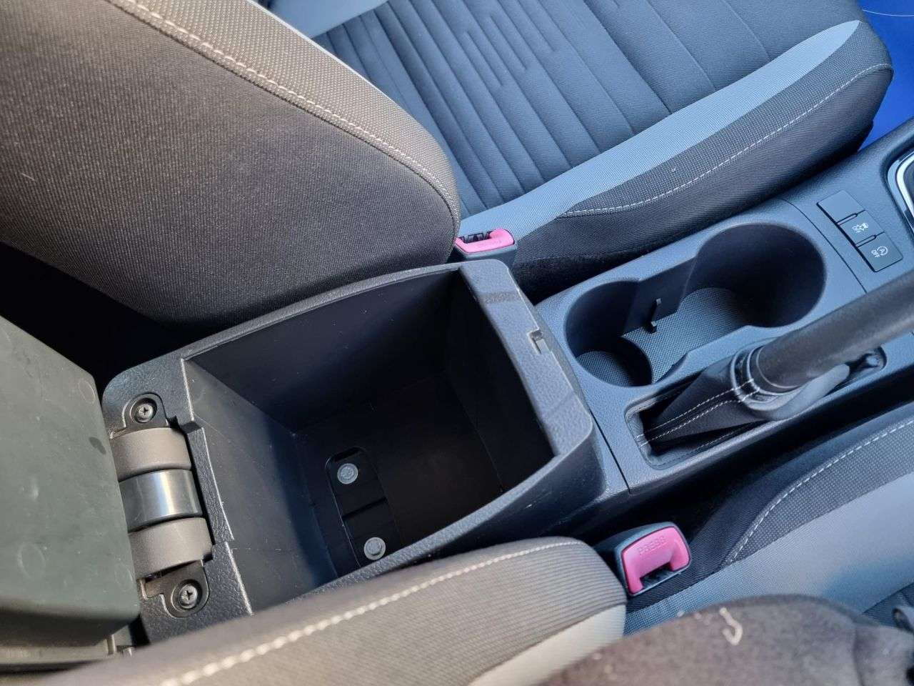 2016 TOYOTA AURIS 2016 TOYOTA AURIS