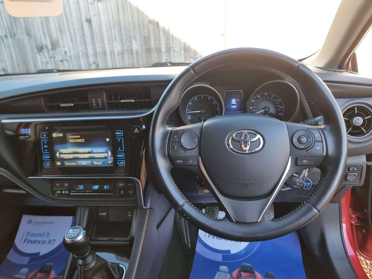 2016 TOYOTA AURIS 2016 TOYOTA AURIS
