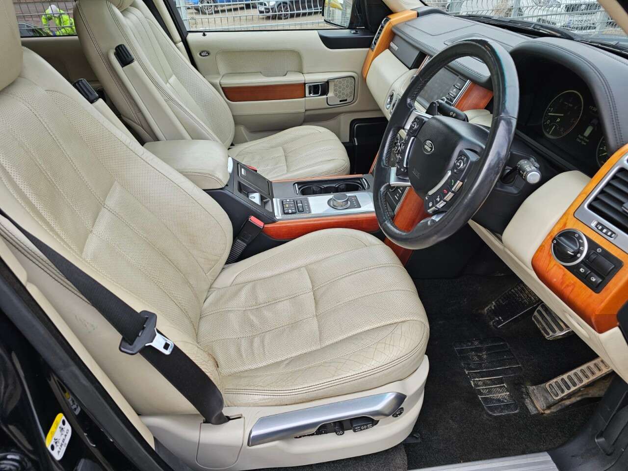 2011 LAND ROVER RANGE ROVER 2011 LAND ROVER RANGE ROVER