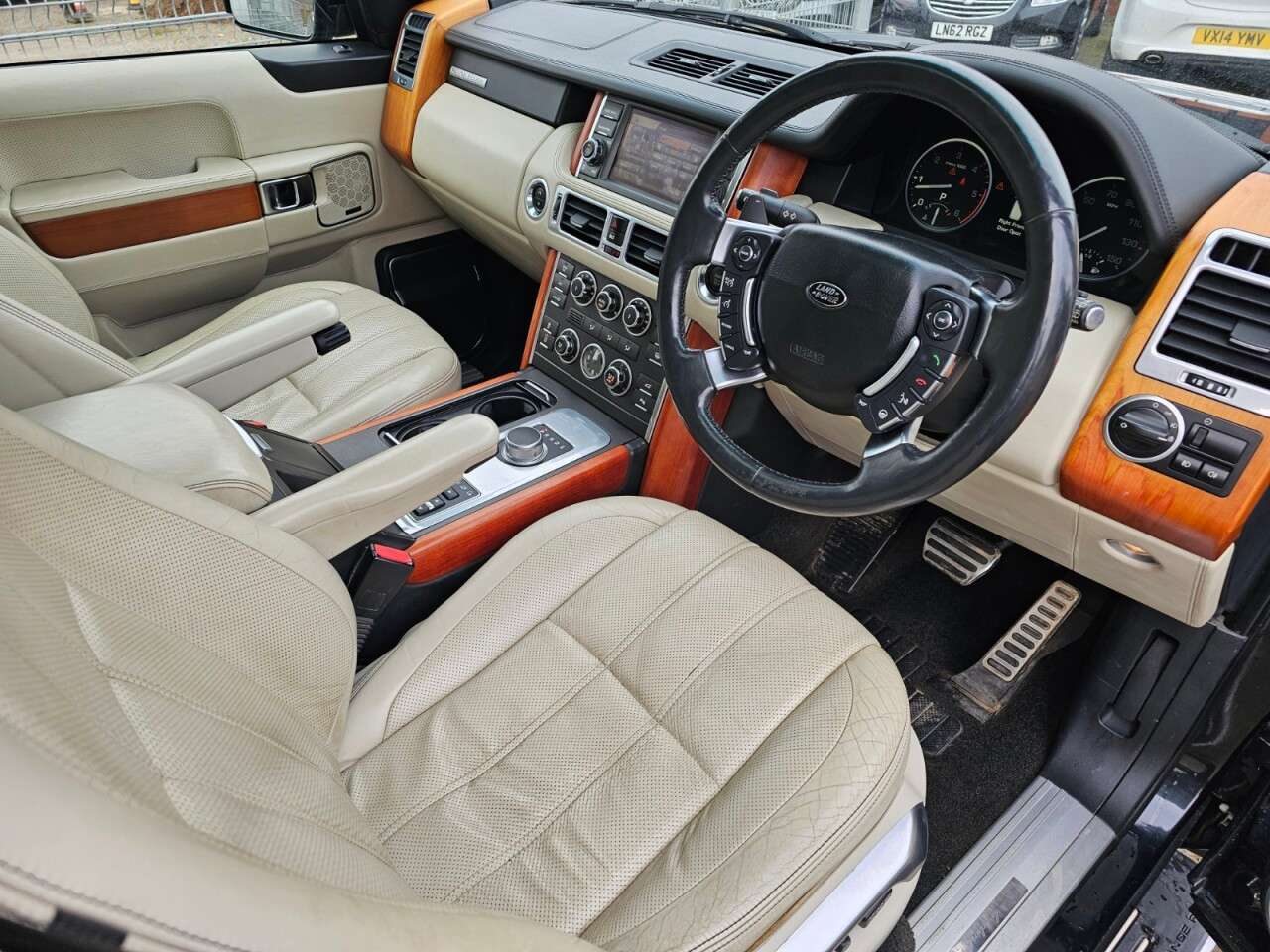 2011 LAND ROVER RANGE ROVER 2011 LAND ROVER RANGE ROVER