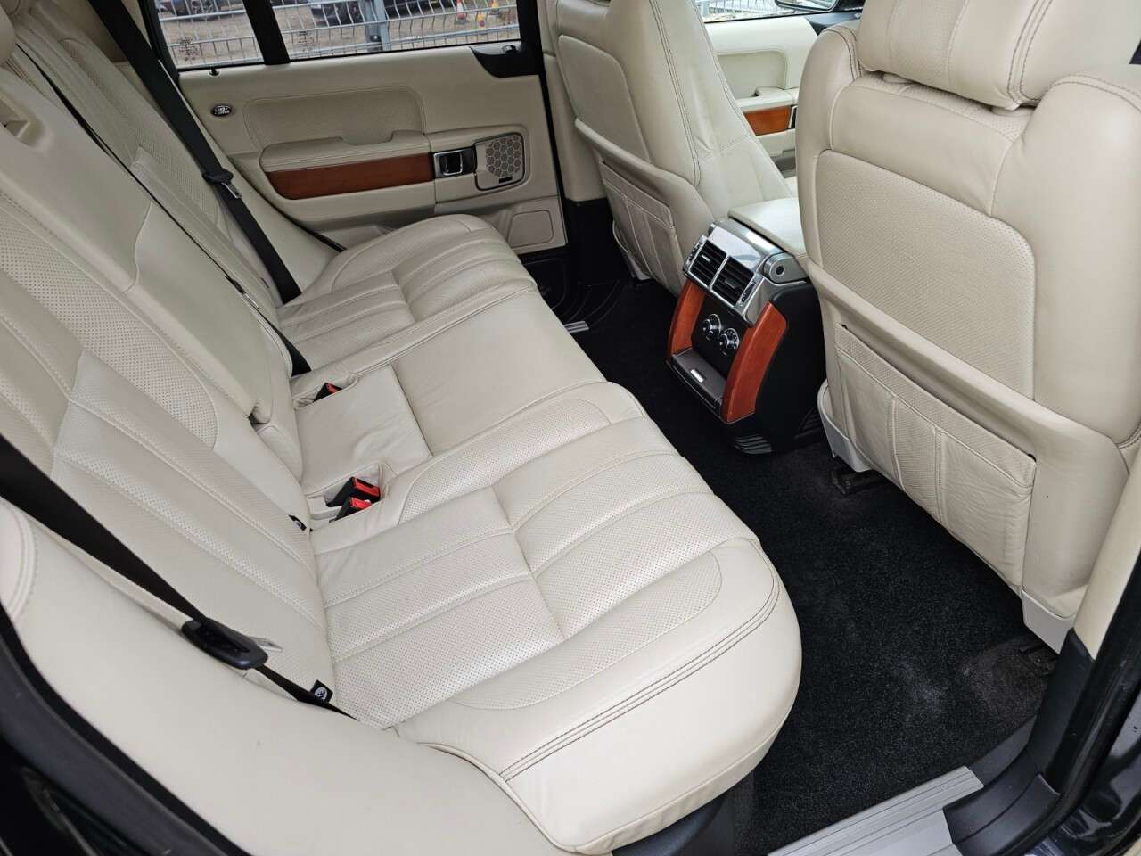 2011 LAND ROVER RANGE ROVER 2011 LAND ROVER RANGE ROVER