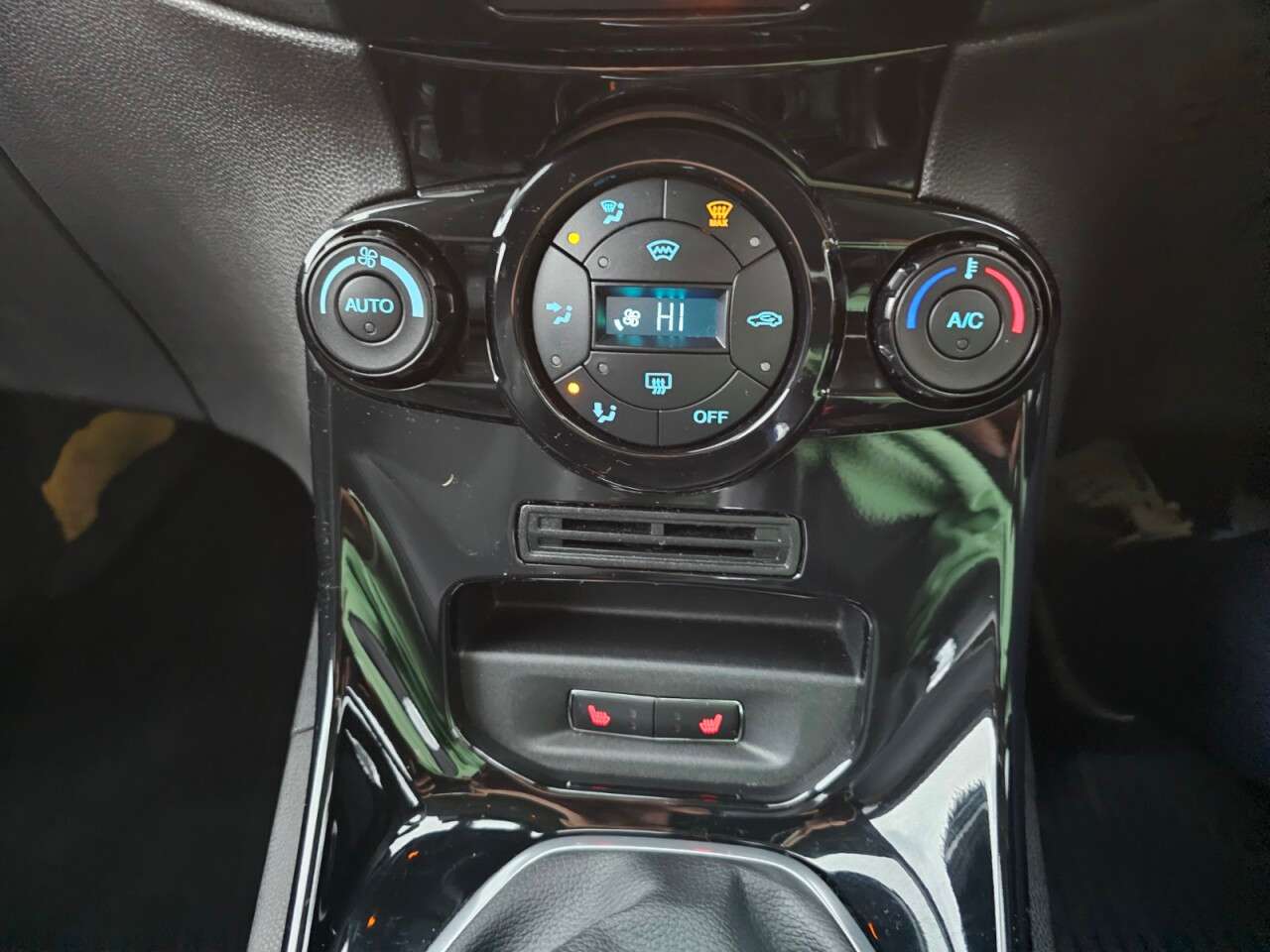 2014 FORD FIESTA 2014 FORD FIESTA