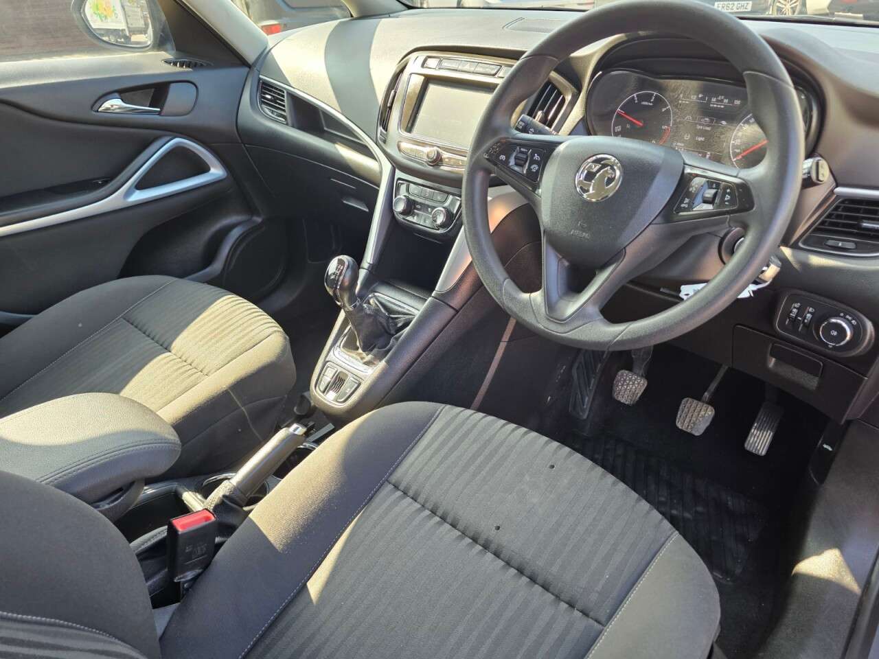 2017 VAUXHALL ZAFIRA TOURER 2017 VAUXHALL ZAFIRA TOURER