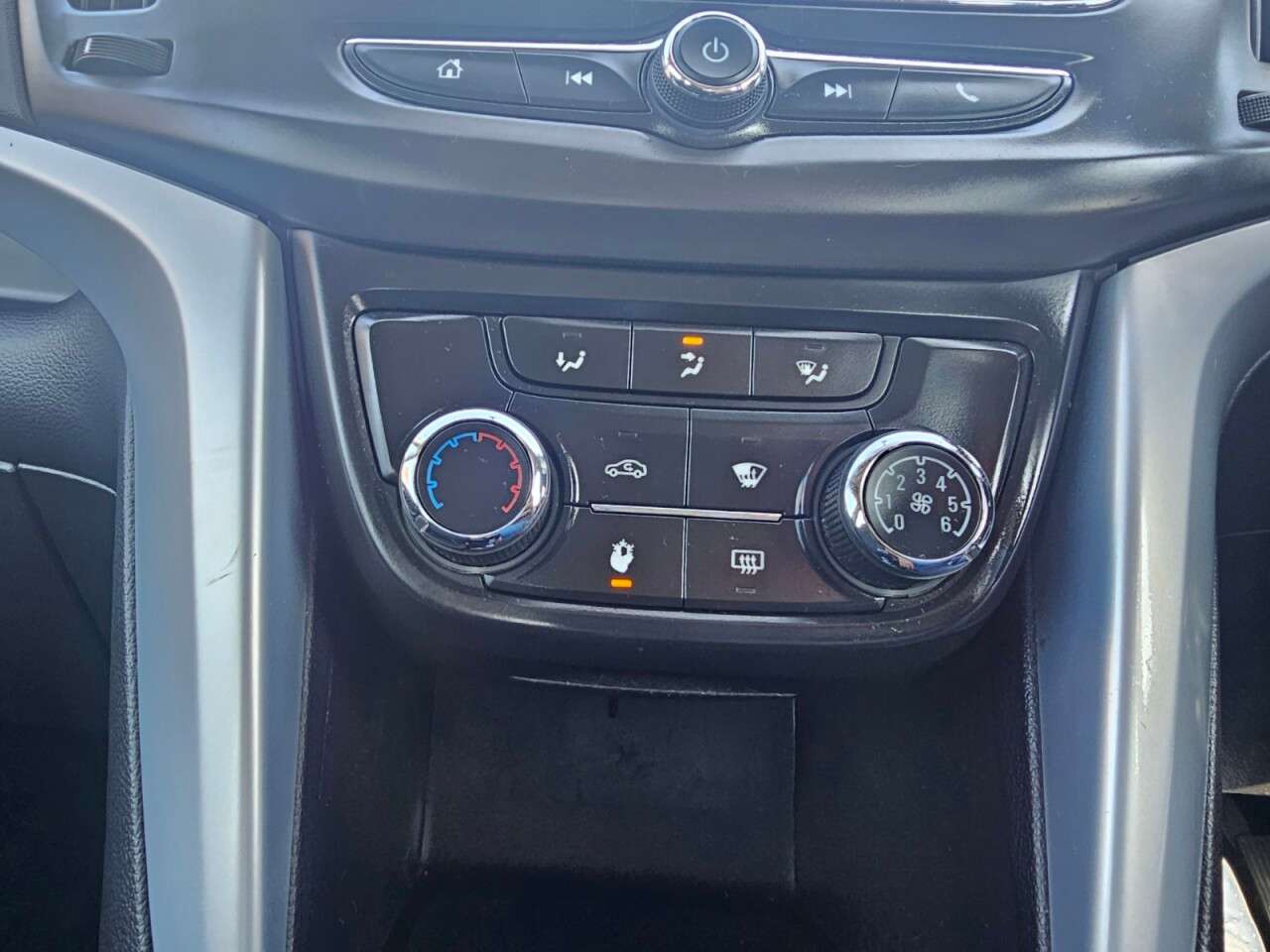 2017 VAUXHALL ZAFIRA TOURER 2017 VAUXHALL ZAFIRA TOURER