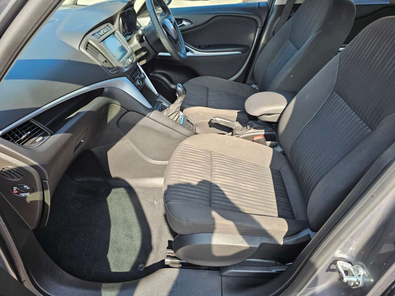 2017 VAUXHALL ZAFIRA TOURER 2017 VAUXHALL ZAFIRA TOURER