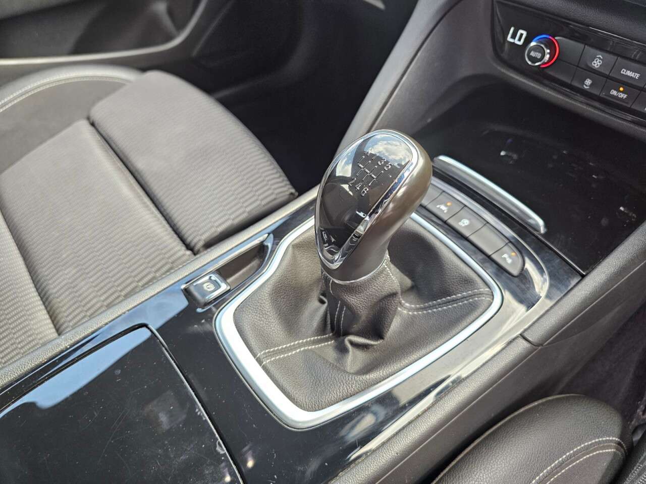 2019 VAUXHALL INSIGNIA 2019 VAUXHALL INSIGNIA