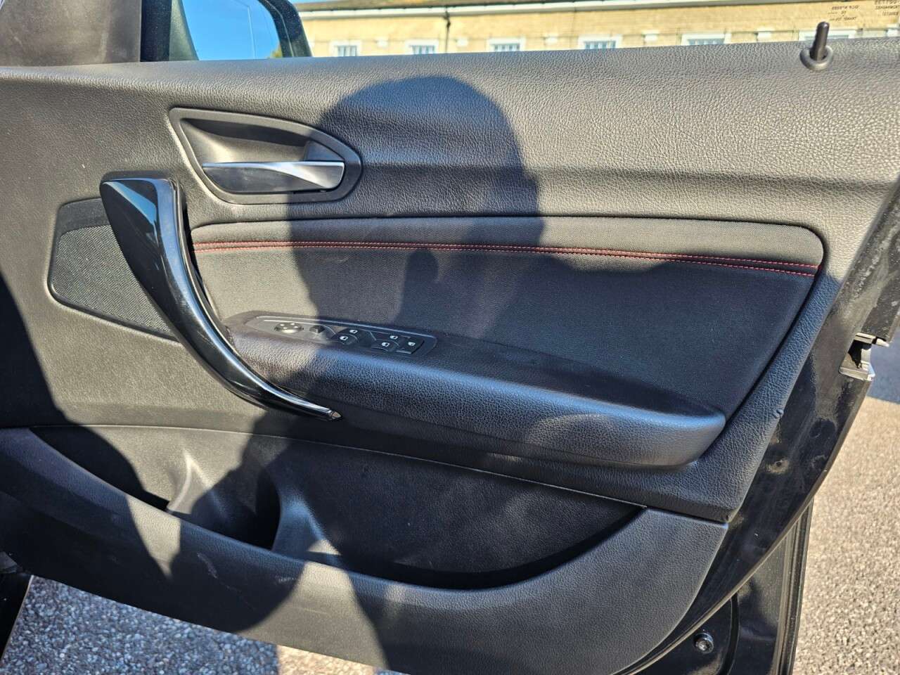 2017 BMW 1 SERIES 2017 BMW 1 SERIES