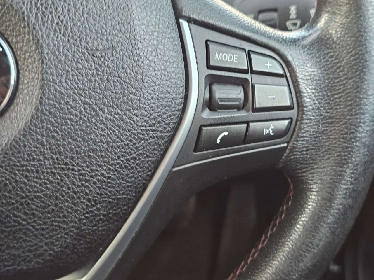 2017 BMW 1 SERIES 2017 BMW 1 SERIES