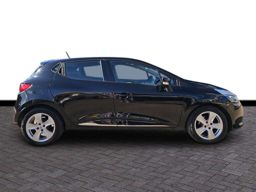 2015 RENAULT CLIO 2015 RENAULT CLIO