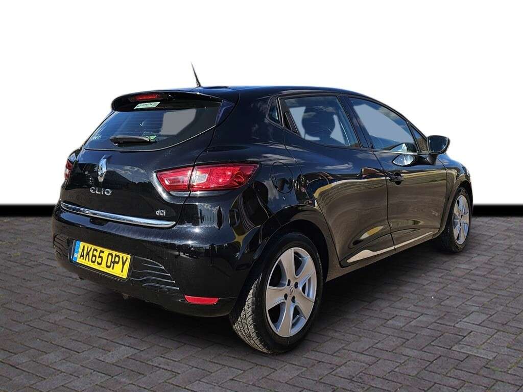 2015 RENAULT CLIO 2015 RENAULT CLIO