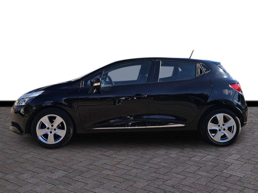 2015 RENAULT CLIO 2015 RENAULT CLIO