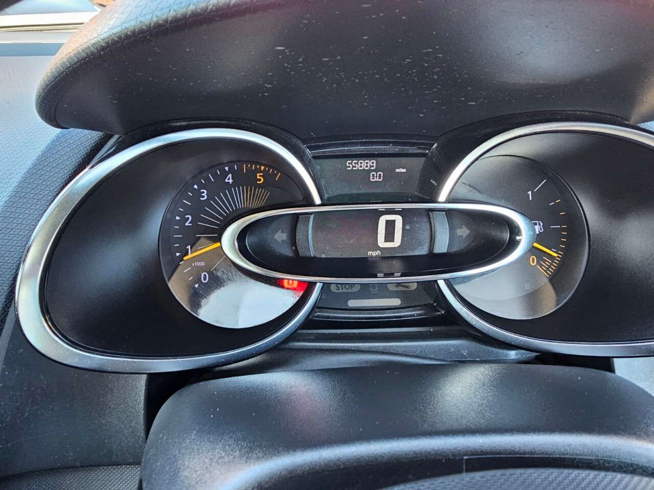 2015 RENAULT CLIO 2015 RENAULT CLIO