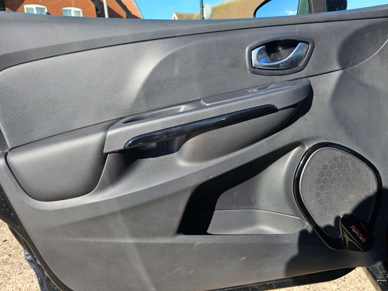 2015 RENAULT CLIO 2015 RENAULT CLIO