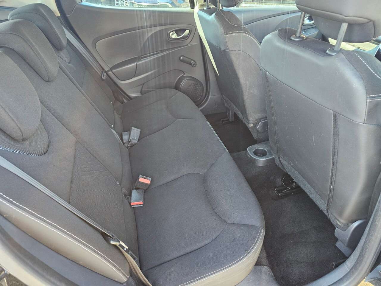 2015 RENAULT CLIO 2015 RENAULT CLIO