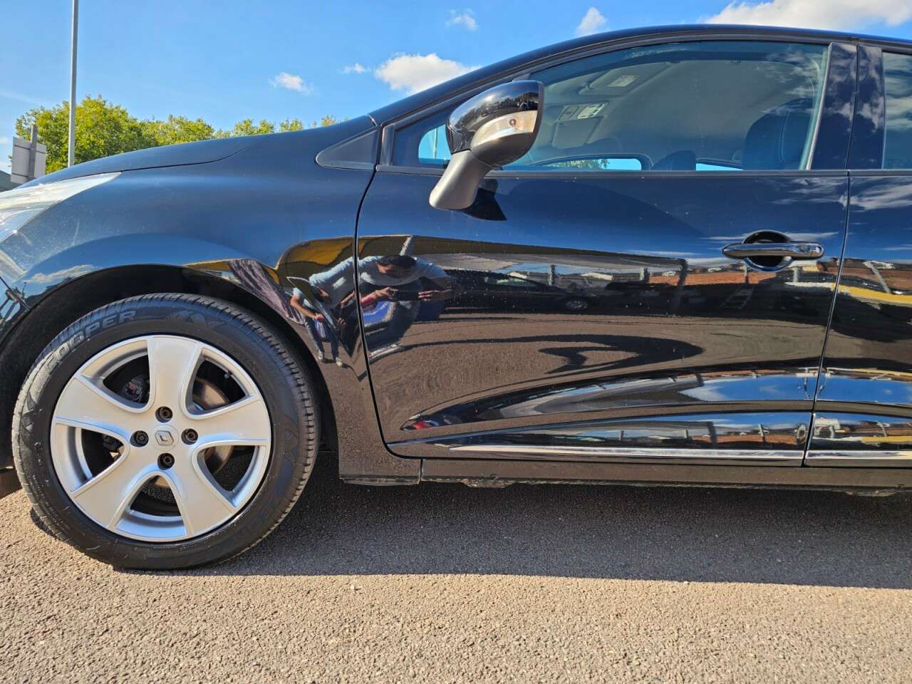 2015 RENAULT CLIO 2015 RENAULT CLIO