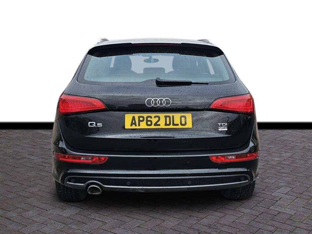 2013 AUDI Q5 2013 AUDI Q5