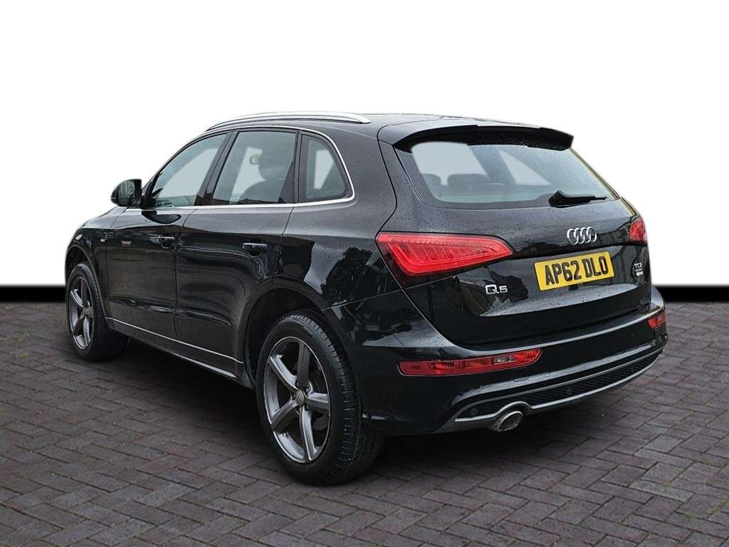 2013 AUDI Q5 2013 AUDI Q5