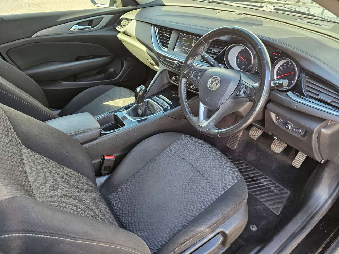 2018 VAUXHALL INSIGNIA 2018 VAUXHALL INSIGNIA