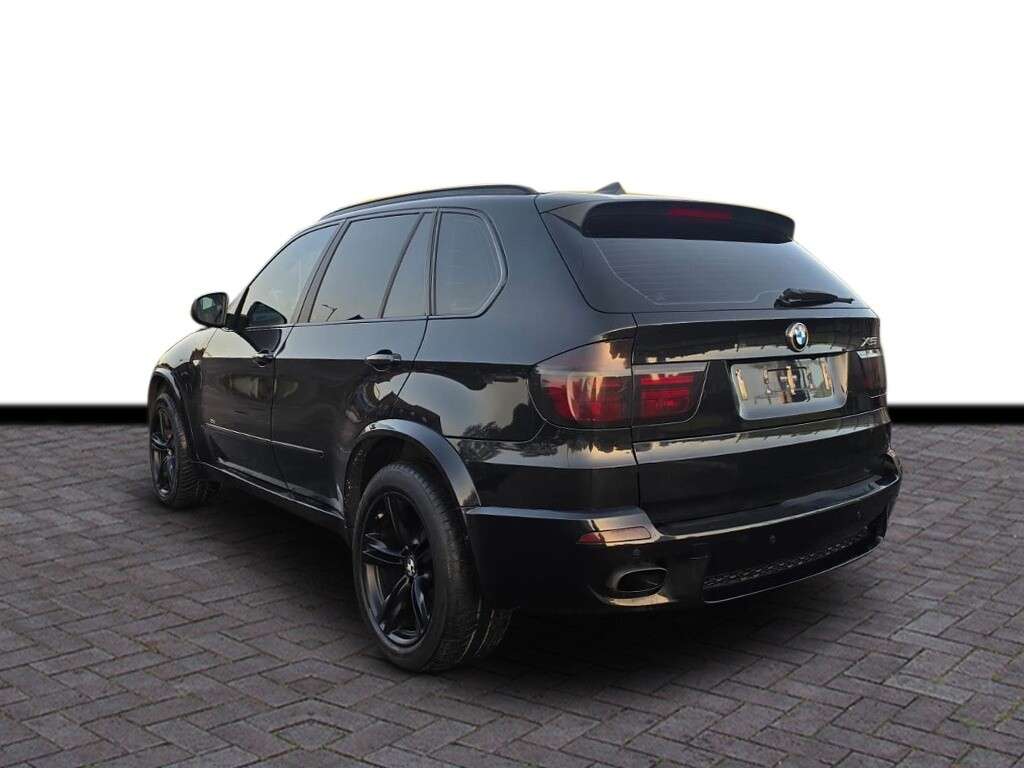 2011 BMW X5 2011 BMW X5