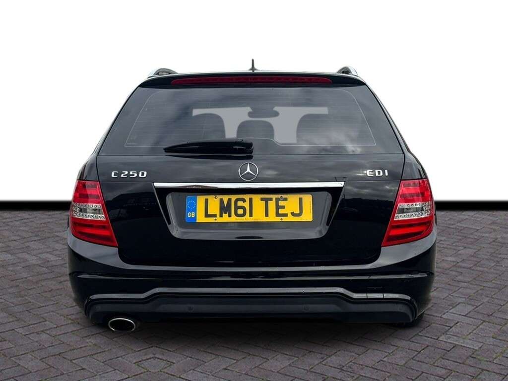 2011 MERCEDES-BENZ C-CLASS 2011 MERCEDES-BENZ C-CLASS