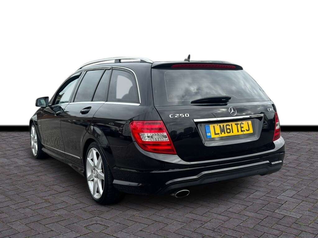 2011 MERCEDES-BENZ C-CLASS 2011 MERCEDES-BENZ C-CLASS