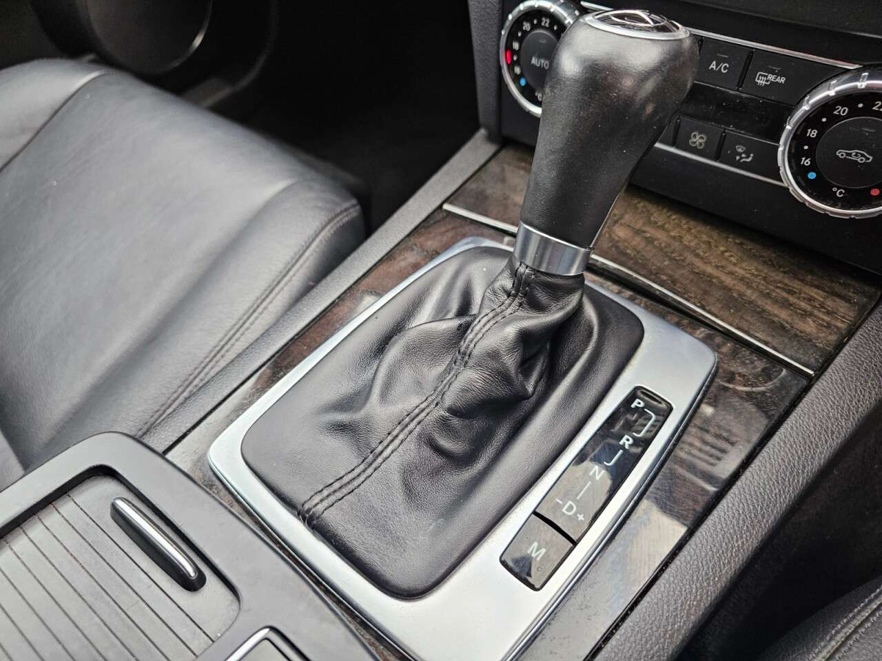 2011 MERCEDES-BENZ C-CLASS 2011 MERCEDES-BENZ C-CLASS