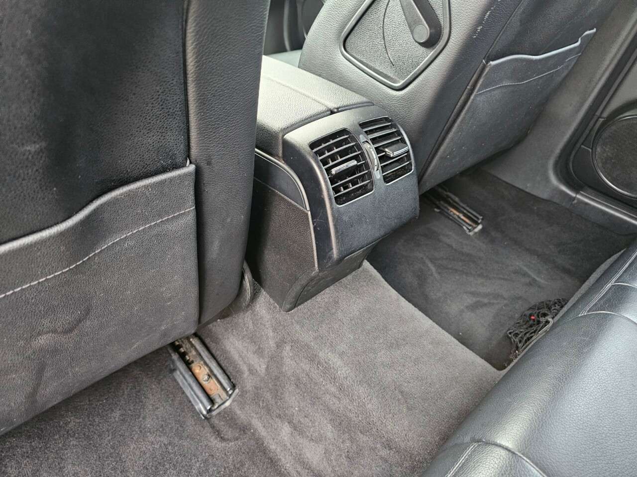 2011 MERCEDES-BENZ C-CLASS 2011 MERCEDES-BENZ C-CLASS