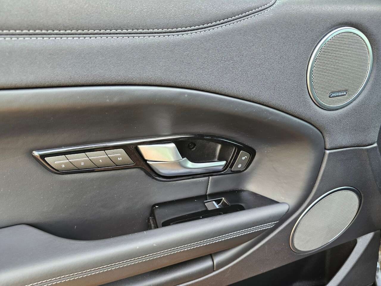 2018 LAND ROVER RANGE ROVER EVOQUE 2018 LAND ROVER RANGE ROVER EVOQUE