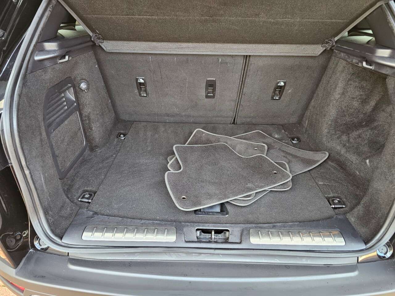 2018 LAND ROVER RANGE ROVER EVOQUE 2018 LAND ROVER RANGE ROVER EVOQUE